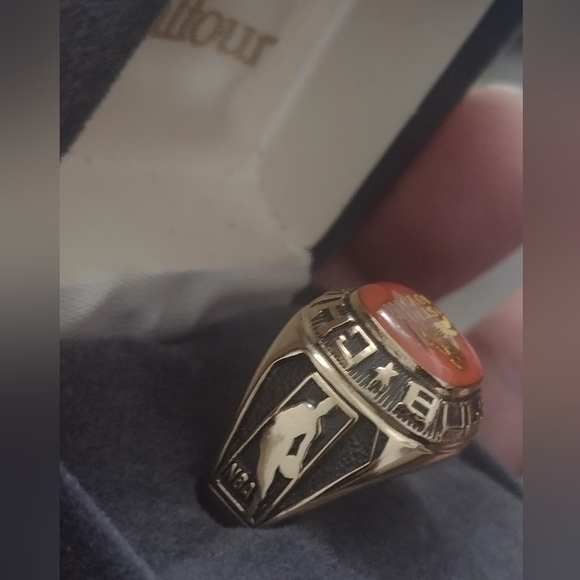 CHICAGO BULLS SIZE 12 MEMORABILIA 14K 3x GOLD PLATED NBA BASKETBALL RING BUNDLE - Picture 10 of 17